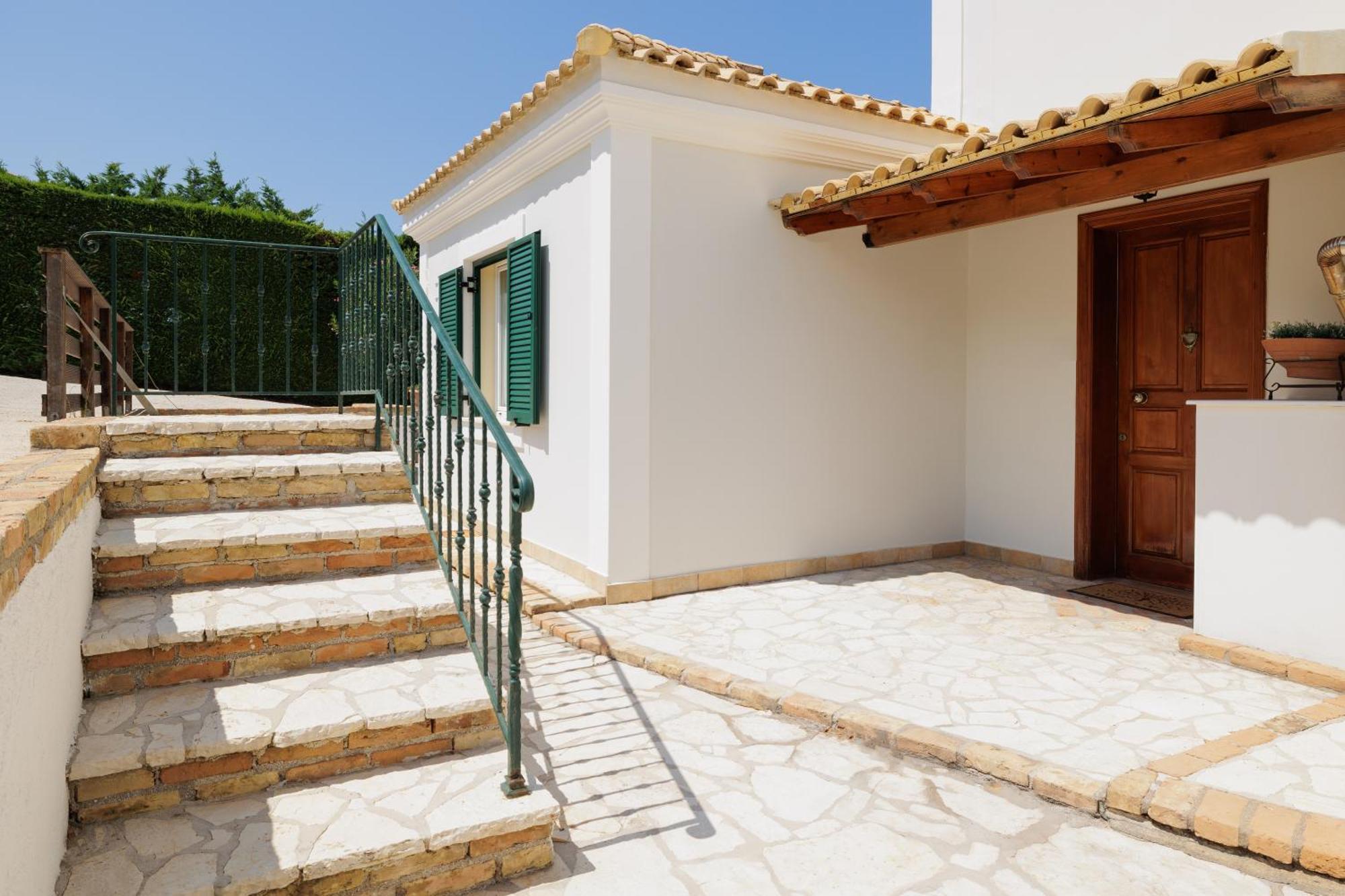Beachfront Villa Victoras - With Private Beach Sidárion Buitenkant foto
